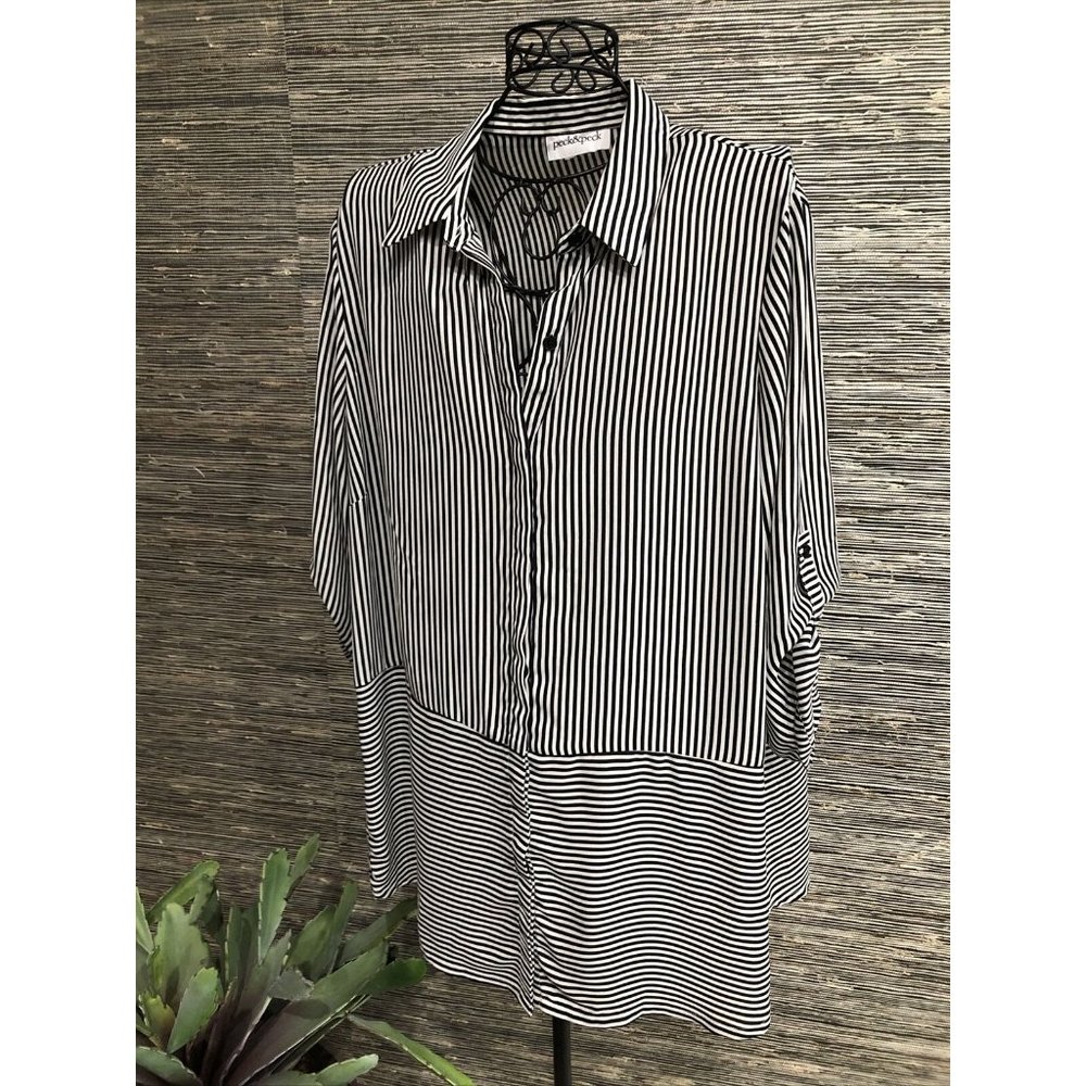 18 Plus Striped Top blouse black white 3/4 sleeve